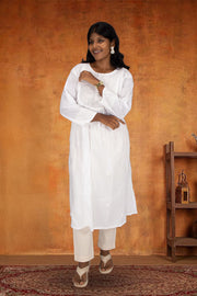 White Chikankari Embroidery Cotton Kurta 10074389