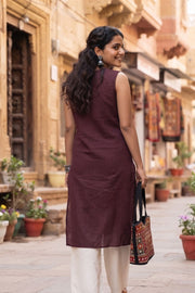 Maroon Handcrafted Stripes Kurta 10077466