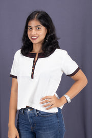 White Boat Neck Cotton Crop Top 10068095