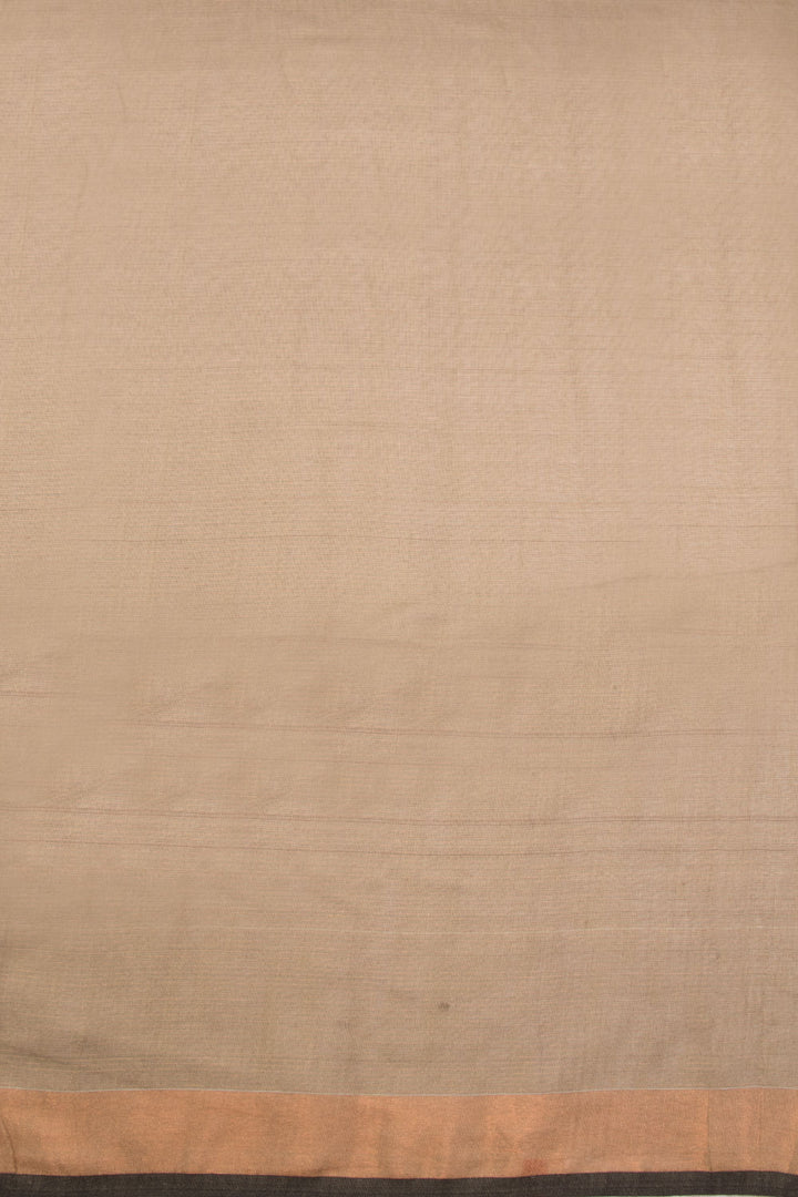 Almond Brown Bengal Phulia Silk Cotton Saree With sequin embellished Pallu