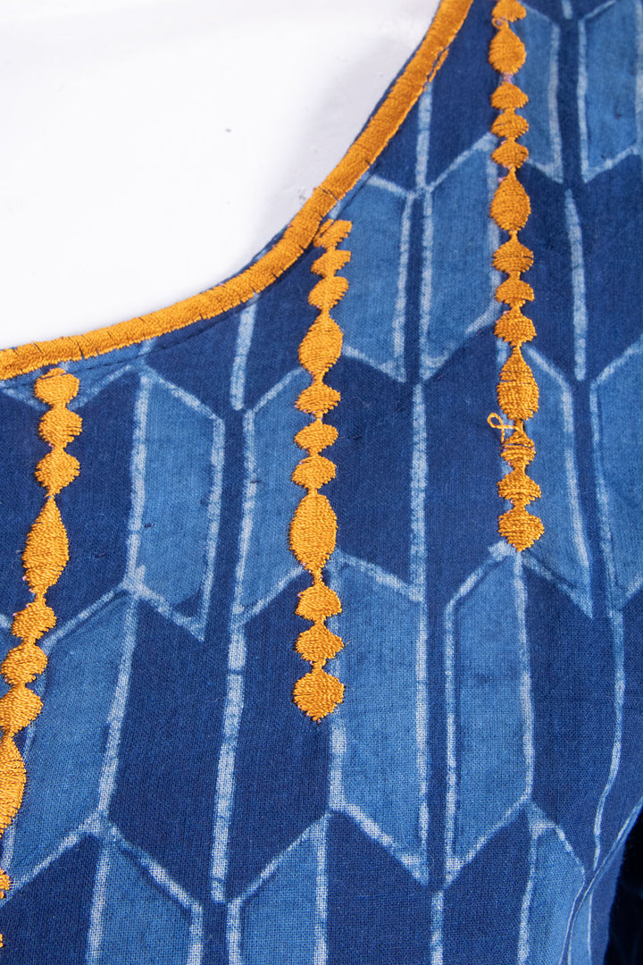 Indigo Dyed & Embroidered Dabu Printed Cotton Kurta 10068998 - Avishya