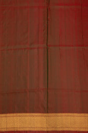 Green Gadwal Silk Saree with Peacock Border 10075447