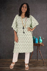 Chartreuse Green Hand Block Printed Cotton Kaftan 10075947