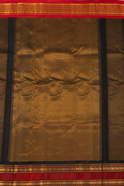 White Gadwal Kuttu Silk Saree With Temple Border 10077048