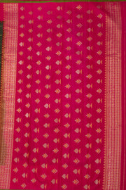 Leaf Green Gadwal Kuttu Silk Saree 10077065