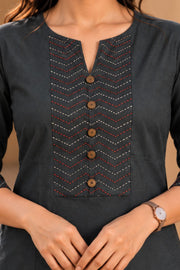 Black Hand Embroidered Cotton Kurta 10077674