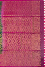 Deep Woodland Green Handloom Kanjivaram Soft Silk Saree With Leaf Butta Design And Floral Border 10076802