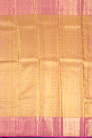 Green Kanjivaram Pure Silk Saree with Contrast Pallu  10074796