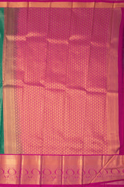 Green Kanjivaram Vegan Silk Saree 10076038