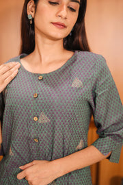 Green Hand Embroidered Kurta 10062698