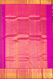 Green Pure Zari Kanjivaram Saree 10074777