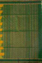 Tender Leaf Green Handloom Kanjivaram Soft Silk Saree With Checks Design 10076817