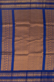 Green Gadwal Kuttu Silk Saree 10075437