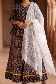 Brown Hand Block Printed Chaniya Choli with Kota Doria Dupatta 10066313
