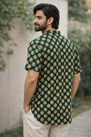 Ajrakh Cotton Men's Short Kurta With Slim-Fit Design & Front Pocket 10076897