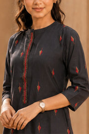 Rustic Black Hand Embroidered Cotton Kurta 10077666