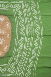 Cream Handcrafted Bandhani Mulmul Cotton Saree 10062536