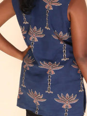 Blue Handblock Printed Women Sleevless Shirt 10077196