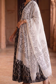 Black Hand Block Printed Cotton Chaniya Choli With Kota Doria Dupatta 10066319