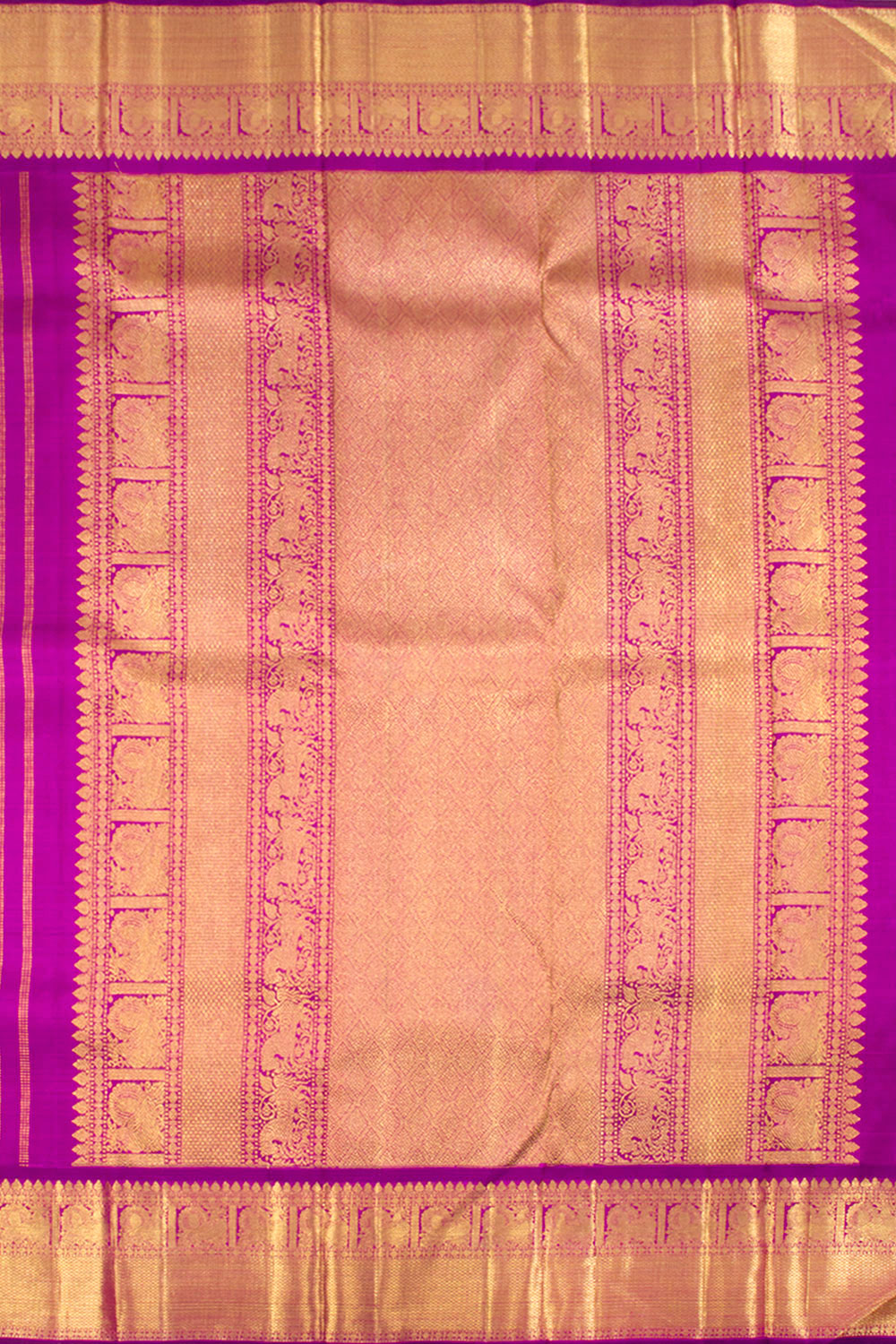 Magenta Pure Kanjivaram Zari Silk Saree 10062339