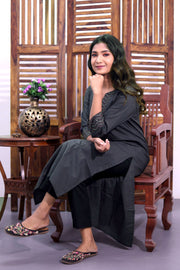 Black Hand Embroidered Cotton Kurta 10062702