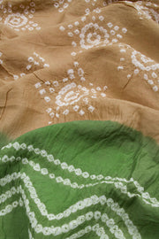 Cream Handcrafted Bandhani Mulmul Cotton Saree 10062536