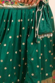 Dark Green Handcrafted Paithani Lehenga - 10065963