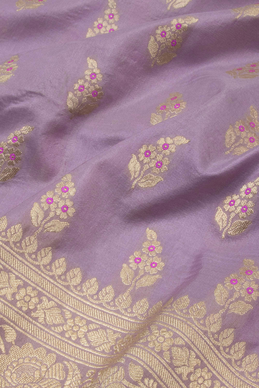 Dusky Lavender Handloom Banarasi Katan Silk Saree 10063205