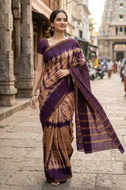 Brown Handcrafted Sungudi Cotton Saree 10074933