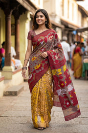 Red Handloom Jamdani Cotton Saree with Floral Motifs 10077549