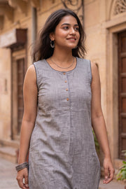 Grey Handcrafted Stripes Cotton Sleveless Kurta 10077463