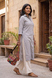 Grey Handcrafted Solid Style Oxford Cotton Kurta 10077446