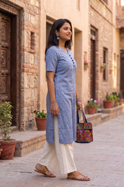 Blue Handcrafted Solid Style Oxford Cotton Kurta 10077442
