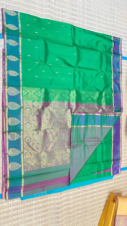 Green Kanchipuram Pure Silk Saree 10076226