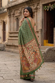 Green Bandhani Print Semi Linen Saree 10077258