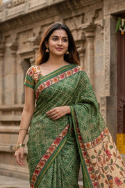 Green Bandhani Print Semi Linen Saree 10077258