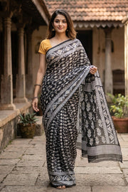 Black Handloom Jamdani Style Cotton Saree 10072419
