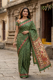 Green Bandhani Print Semi Linen Saree 10077258