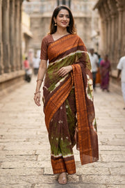 Green Handcrafted Sungudi Cotton Saree Without Blouse 10077116