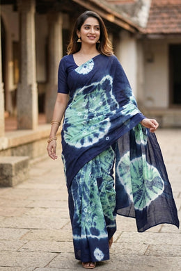 Blue Handcrafted Sungudi Cotton Saree Without Blouse 10077113