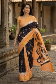 Dark Blue Handcrafted Sungudi Cotton Saree 10077106