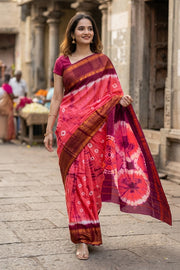 Pink Handcrafted Sungudi Cotton Saree Without Blouse 10077118