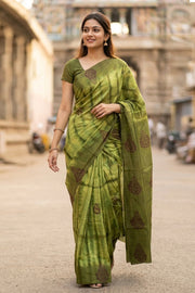 Light Green Handcrafted Sungudi Cotton Saree10077141