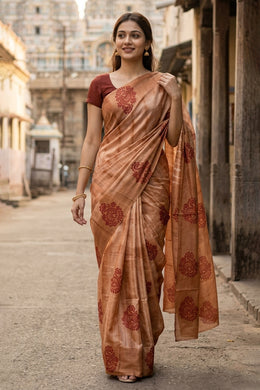 Beige Handcrafted Sungudi Cotton Saree 10077142