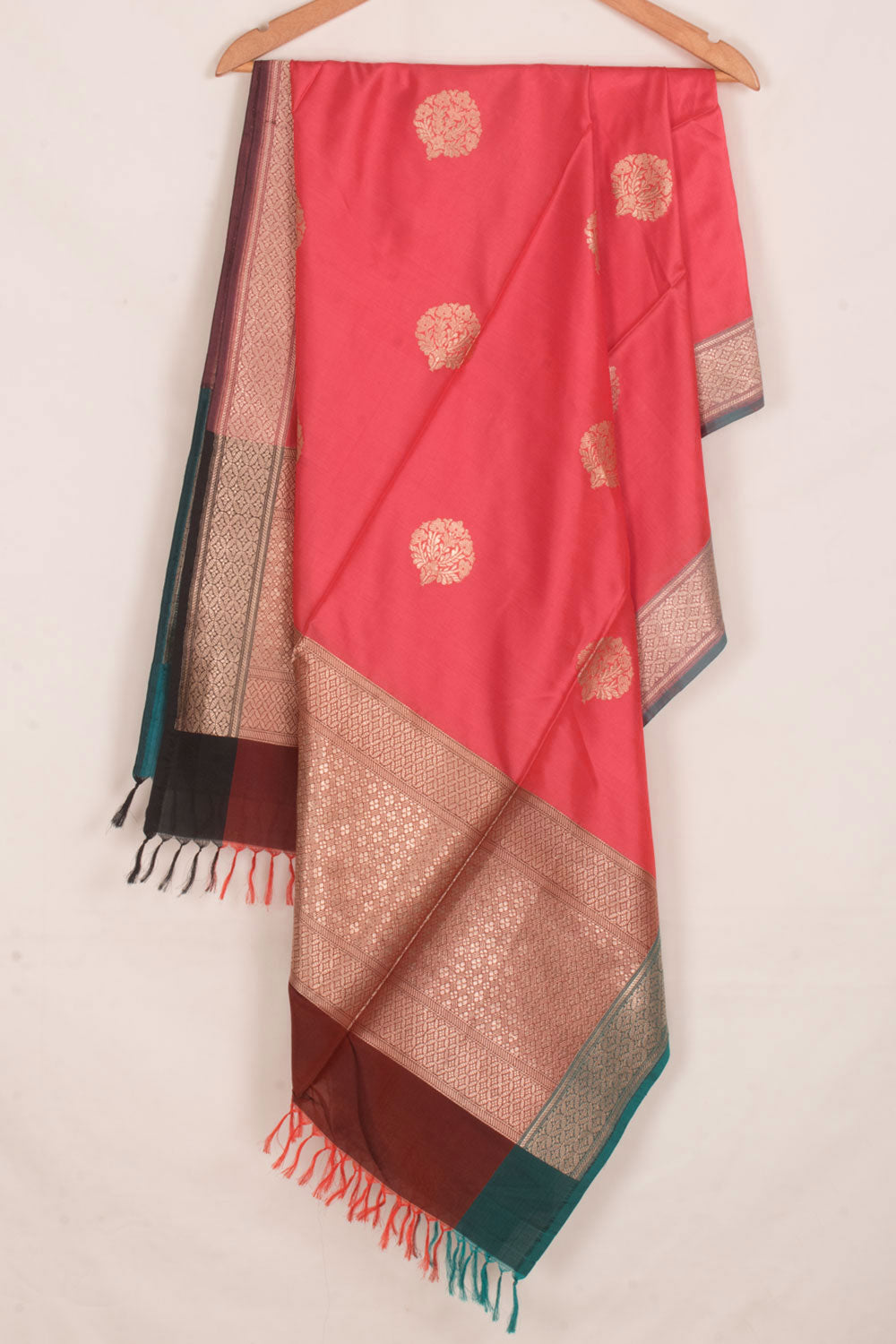 Handloom Banarasi Kadhwa Katan Silk Dupatta with Floral Zari Butis 