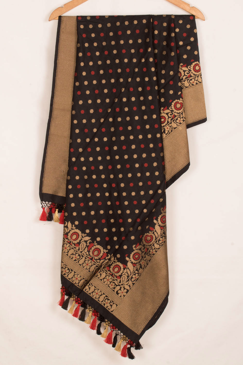 Handloom Banarasi Katrua Katan Silk Dupatta with Floral Butis 