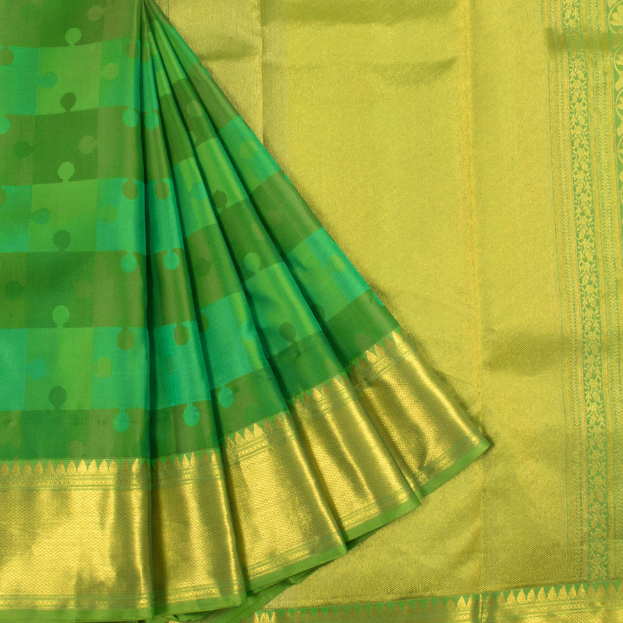 Handcrafted Pure Silk Jacquard Kanjivaram Saree with Puzzle Design and Twill Weave Border
