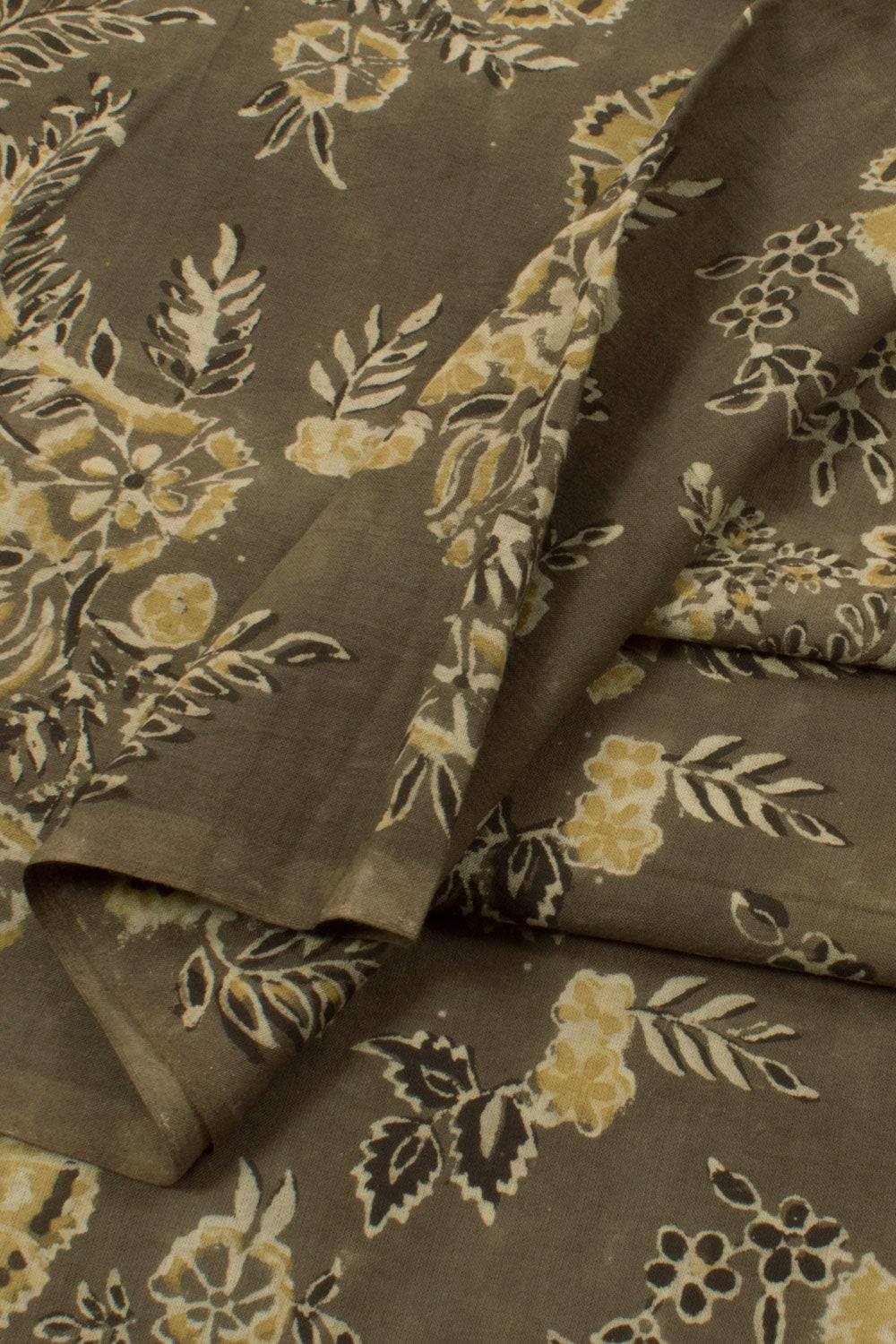 Dabu Printed 2.5 m Cotton Kurta Material with Floral Design