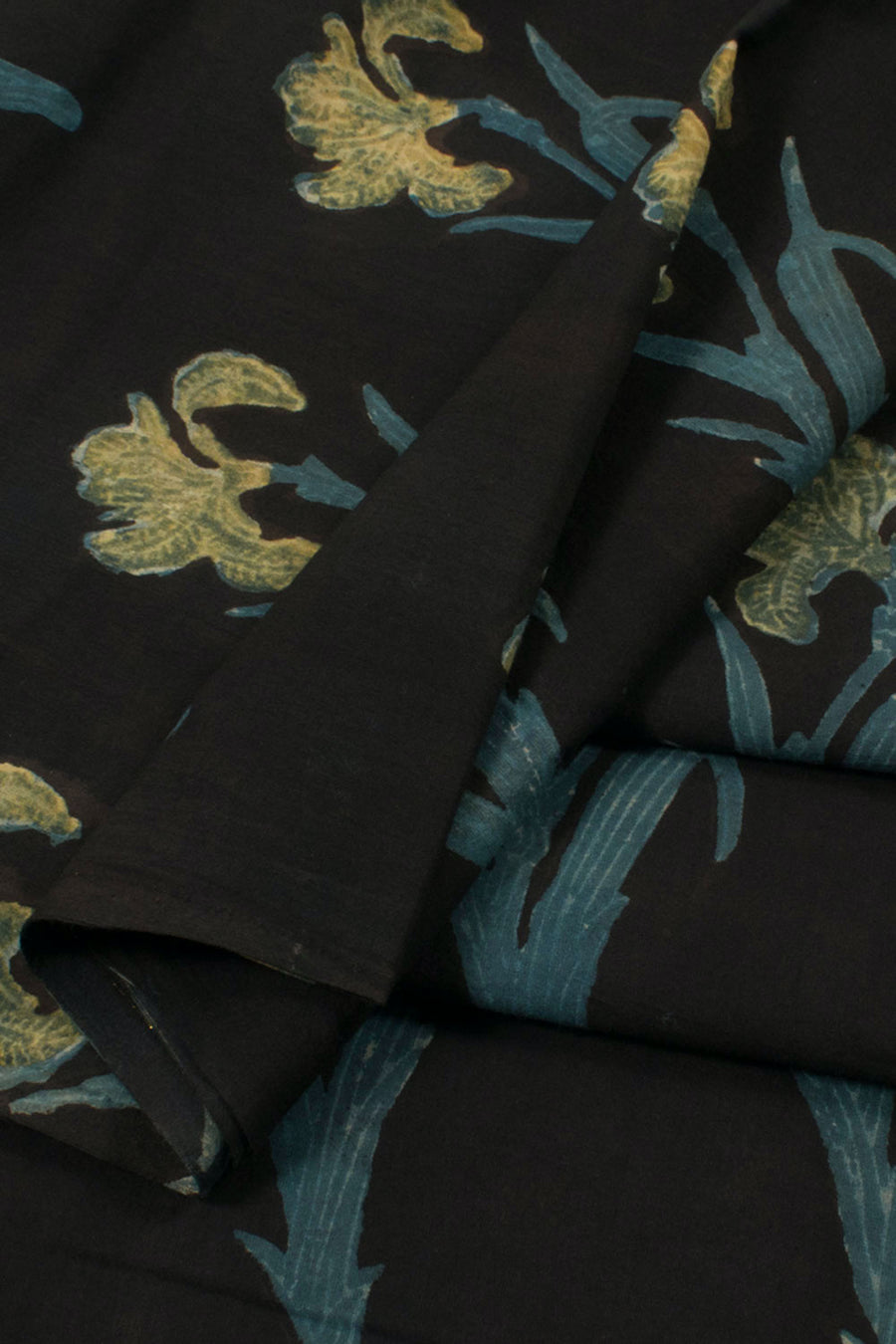 Dabu Printed 2.5 m Cotton Kurta Material with Floral Motifs