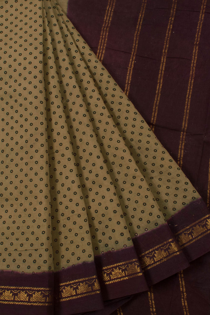 Hand Block Printed Sungudi Cotton Saree with Dots Design and Temple Rekku Zari Border 